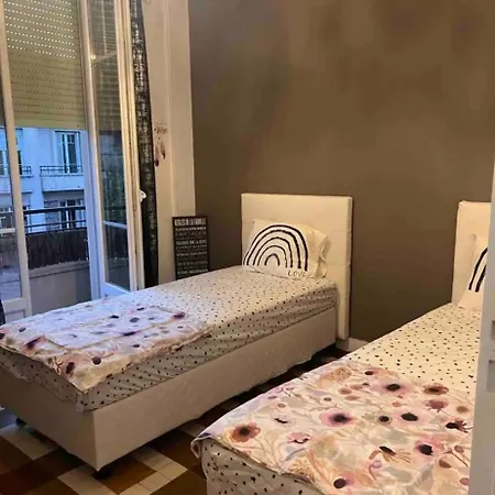 Апартаменты 10mn A Pied Promenade Ницца